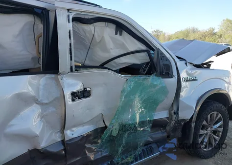 2016 Ford F-150 Lariat z USA, uszkodzony, nr VIN 1FTEW1EF9GKF41246